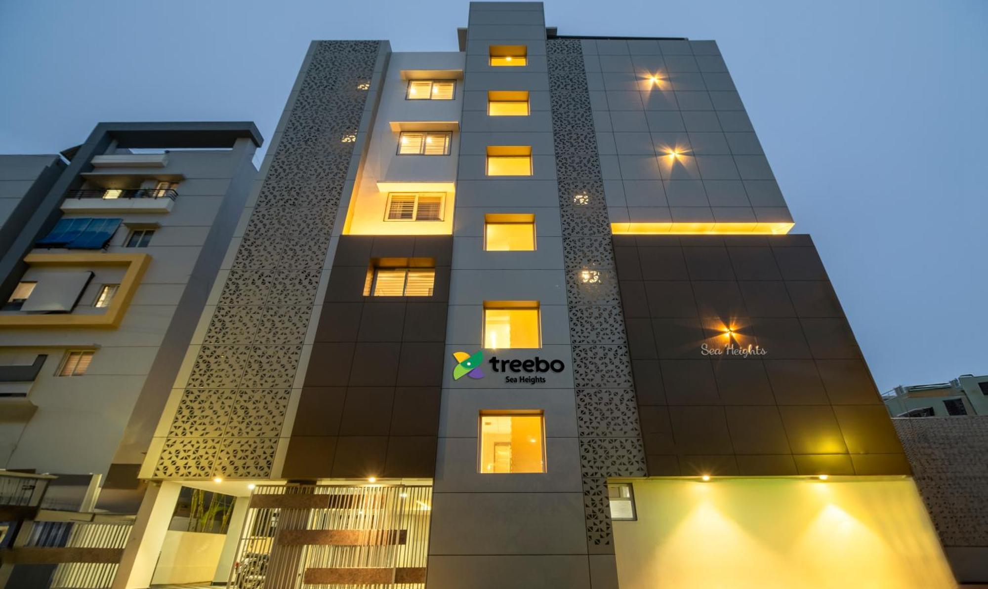 Отель Treebo Sea Heights Какинада Экстерьер фото